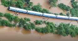 Poplave u Indiji u dva mjeseca ubile više od tisuću ljudi. Stiže još kiše